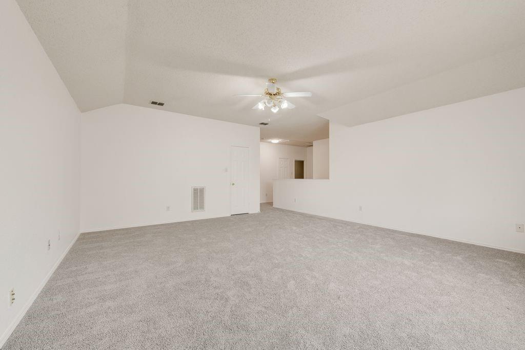 2831 Wild Oak Lane Property Photo 20