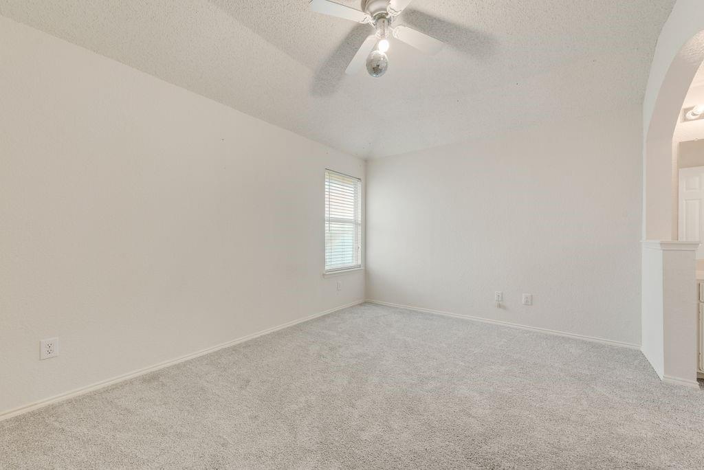 2831 Wild Oak Lane Property Photo 21