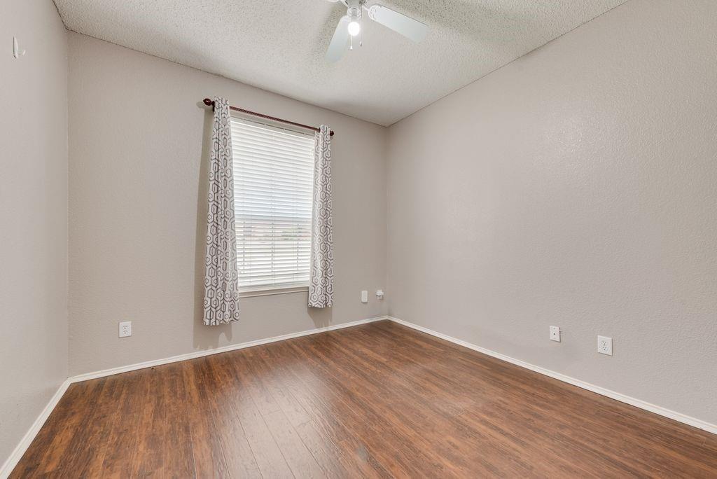 2831 Wild Oak Lane Property Photo 27