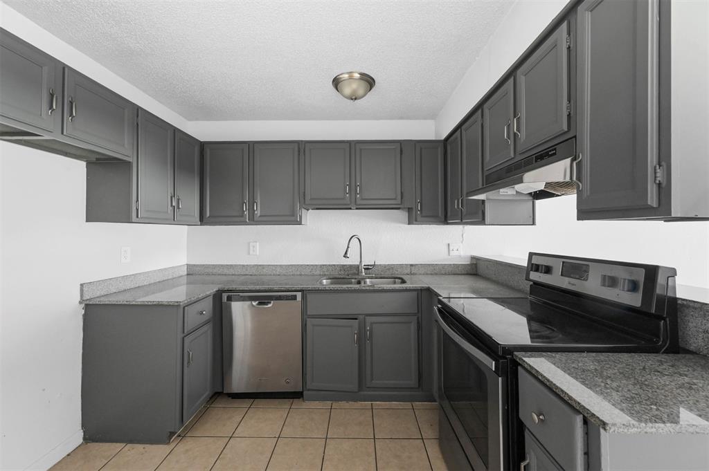 4921 Miller Avenue Property Photo 5