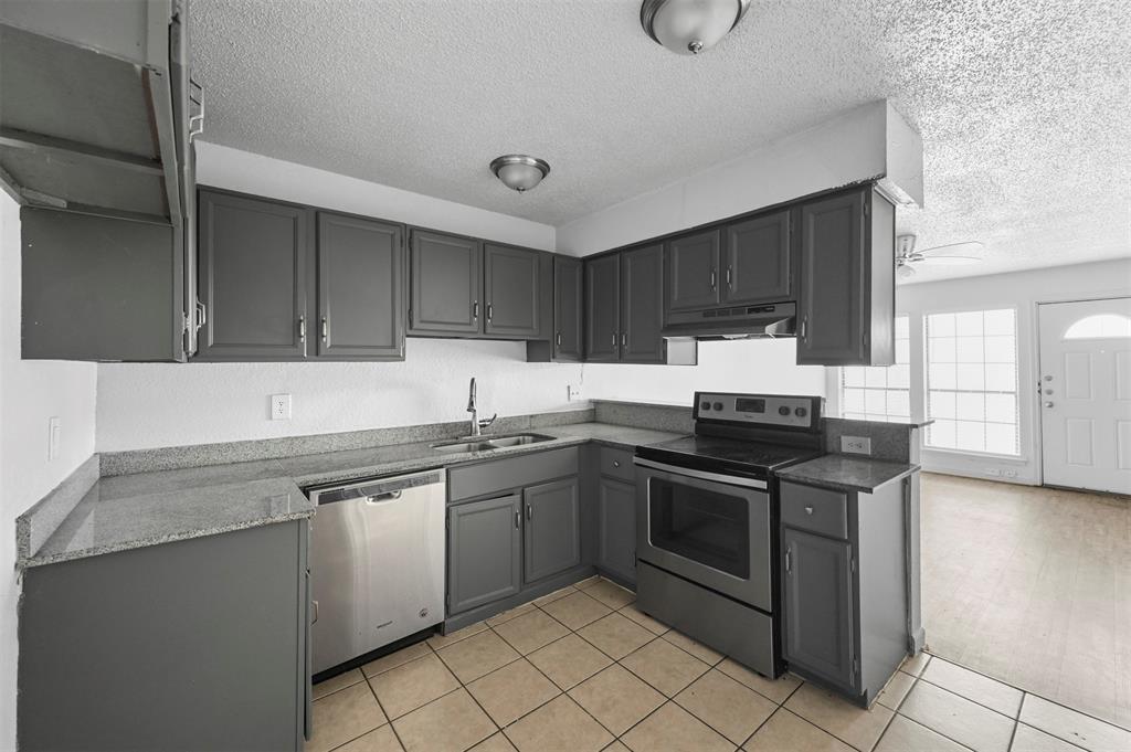 4921 Miller Avenue Property Photo 6