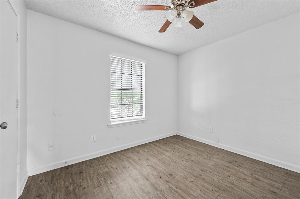 4921 Miller Avenue Property Photo 10