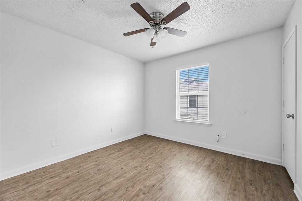 4921 Miller Avenue Property Photo 12