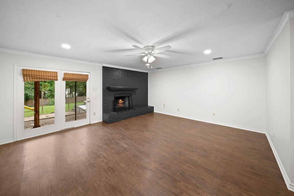 15060 Willowwood Drive Property Photo 15