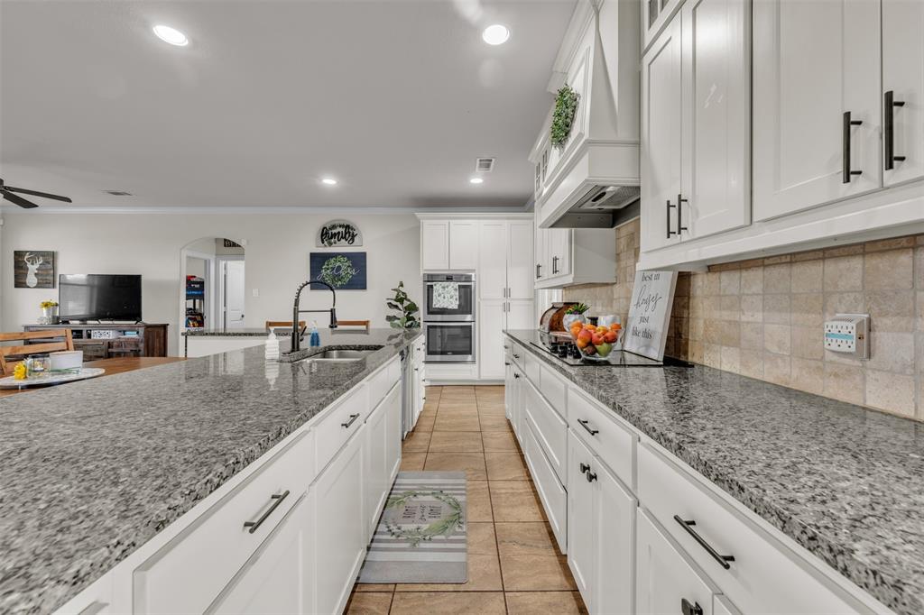 15077 Saddle Ridge Circle Property Photo 13