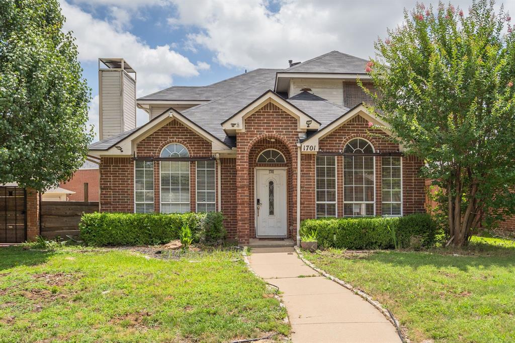 1701 Creekway Drive Property Photo 1