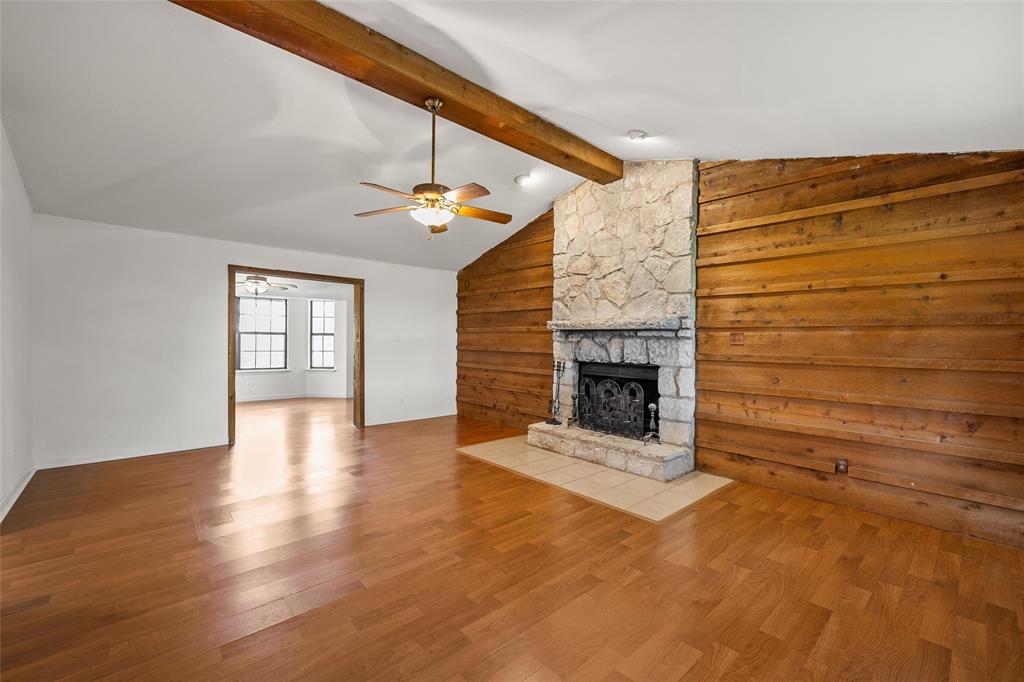 188 N Baese Road Property Photo 6