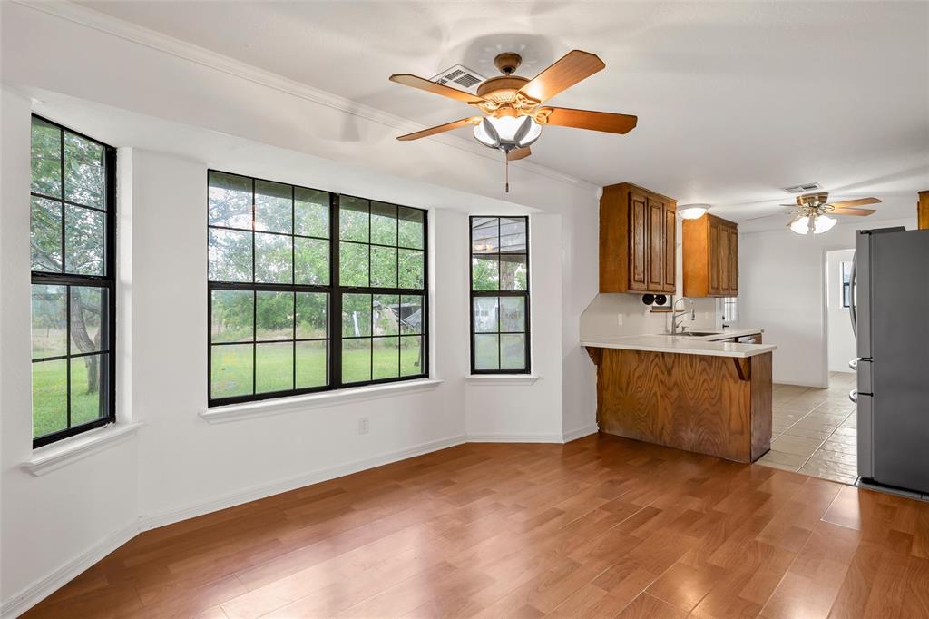 188 N Baese Road Property Photo 8