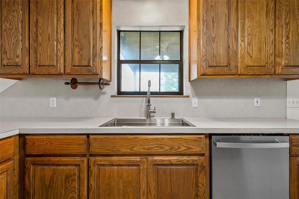 188 N Baese Road Property Photo 10