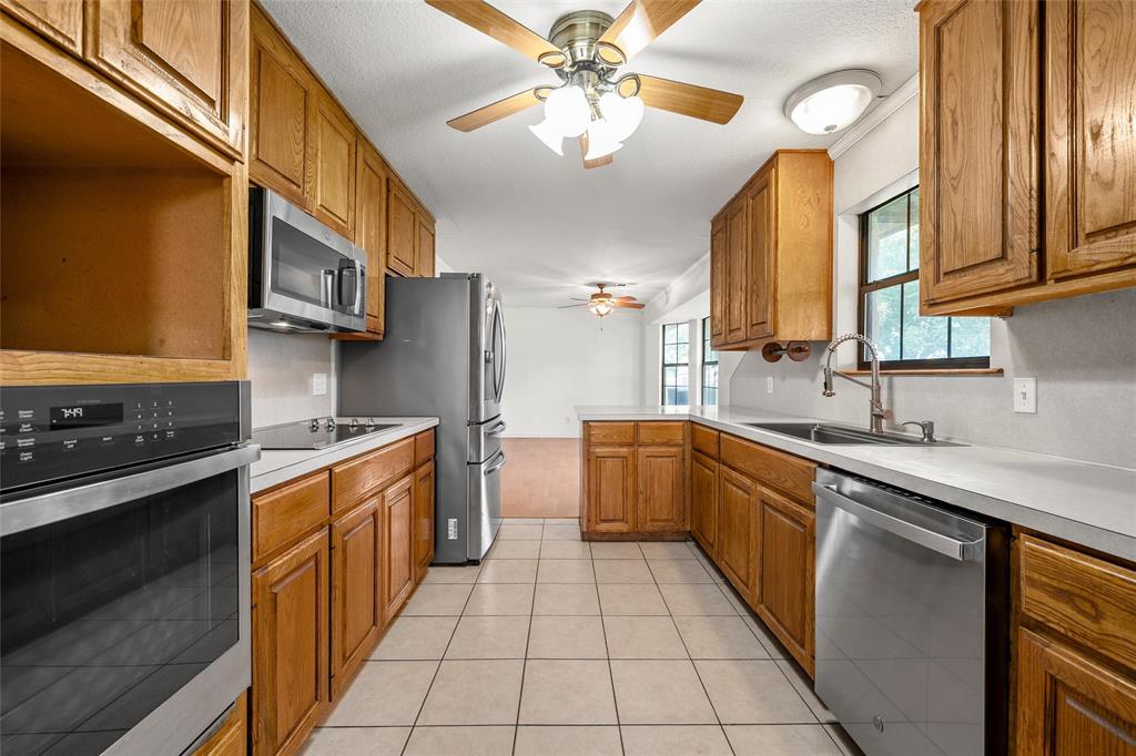 188 N Baese Road Property Photo 11