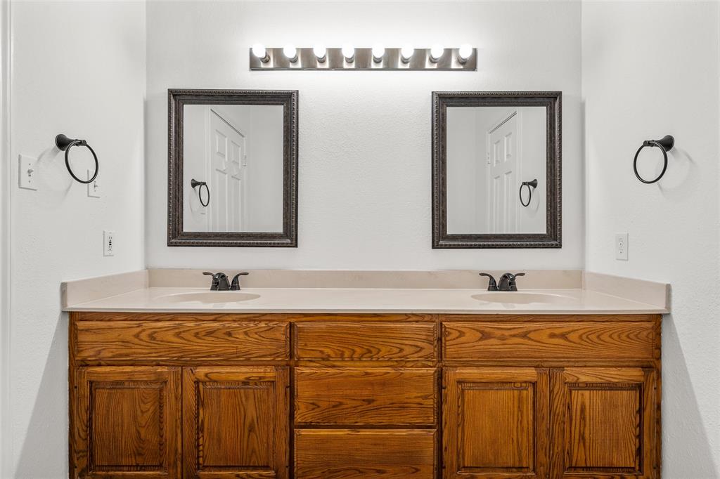188 N Baese Road Property Photo 17