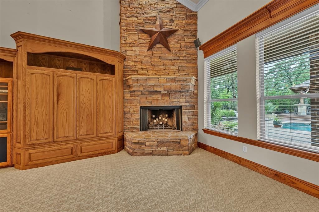 140 Eagles Peak Lane Property Photo 6