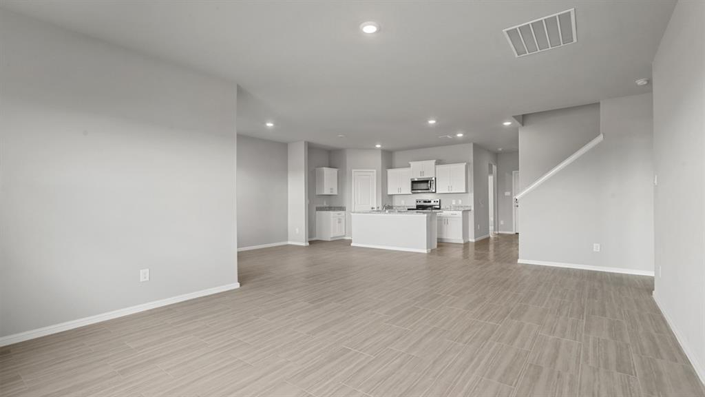 8401 Bluebonnet Bend Road Property Photo 12