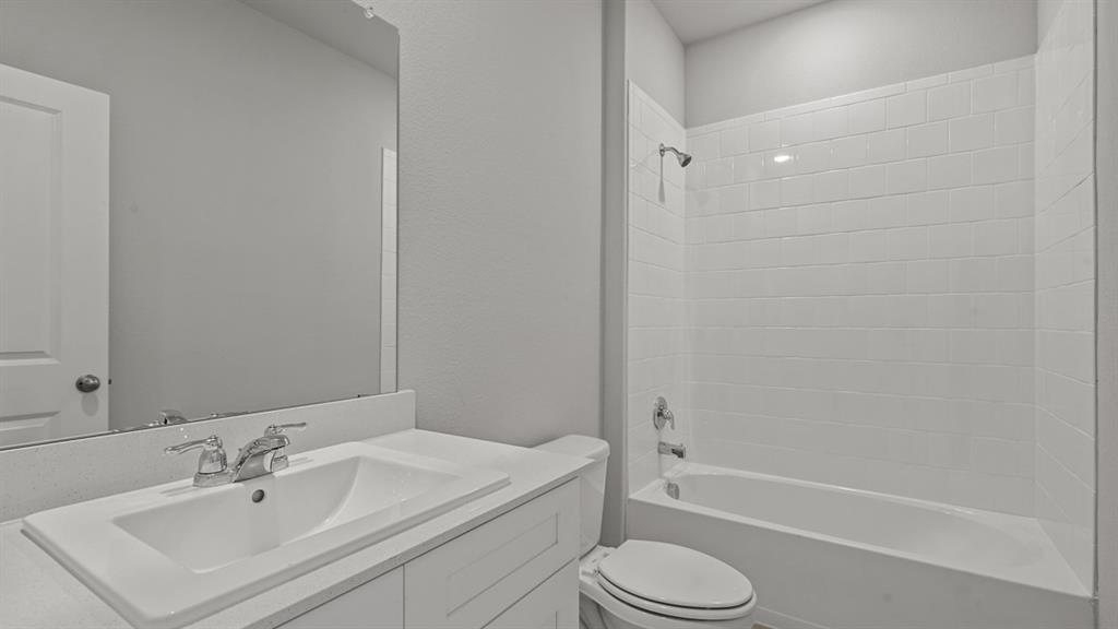 8401 Bluebonnet Bend Road Property Photo 25