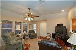 3112 Fairfield Drive Property Photo 2