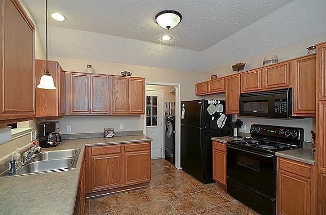3112 Fairfield Drive Property Photo 8