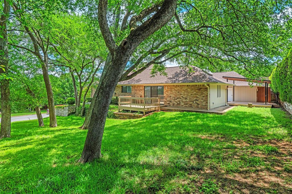 1908 Lakehill Court Property Photo 37