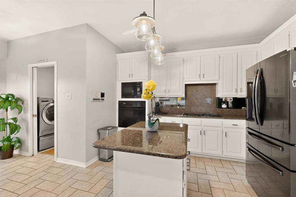 712 Water Oak Drive Property Photo 16