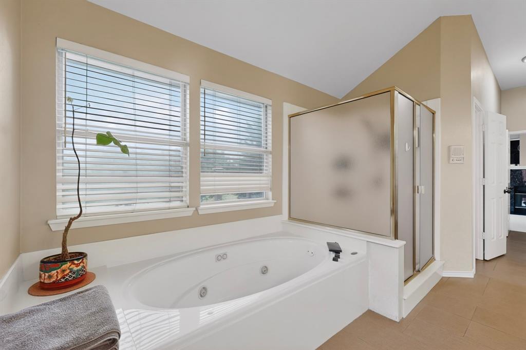 712 Water Oak Drive Property Photo 23