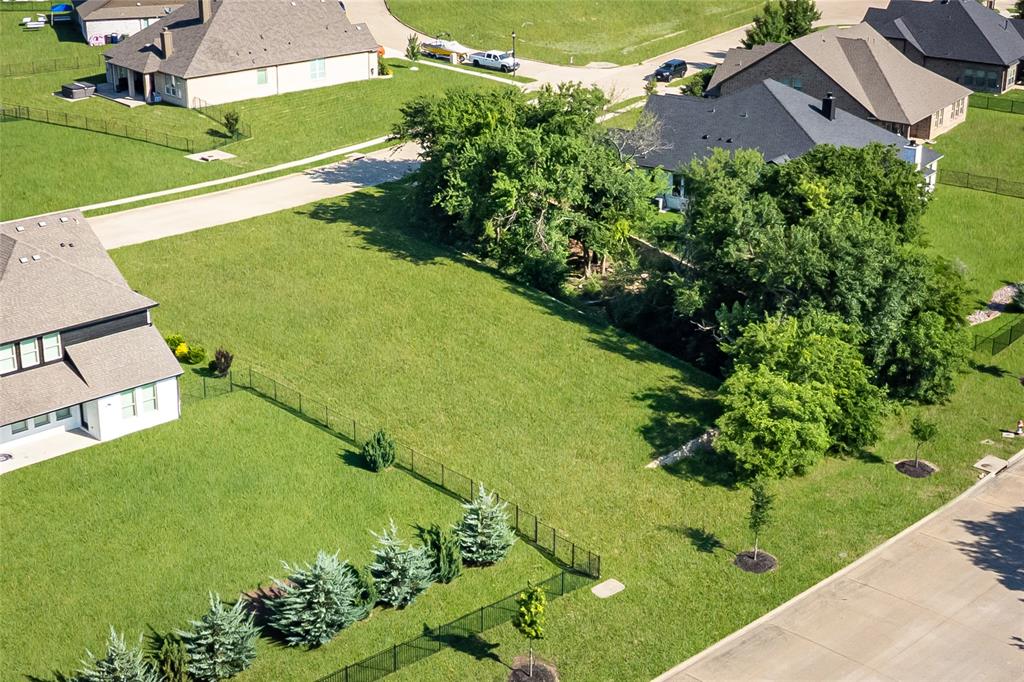 1408 Wolf Ridge Run Property Photo 1