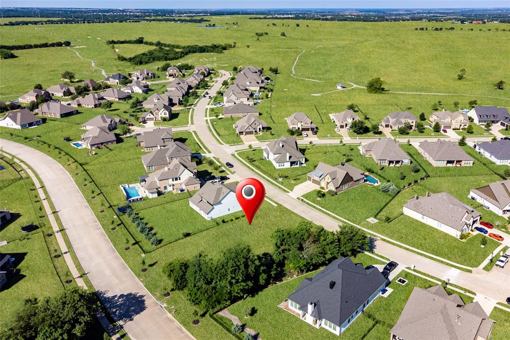1408 Wolf Ridge Run Property Photo 8