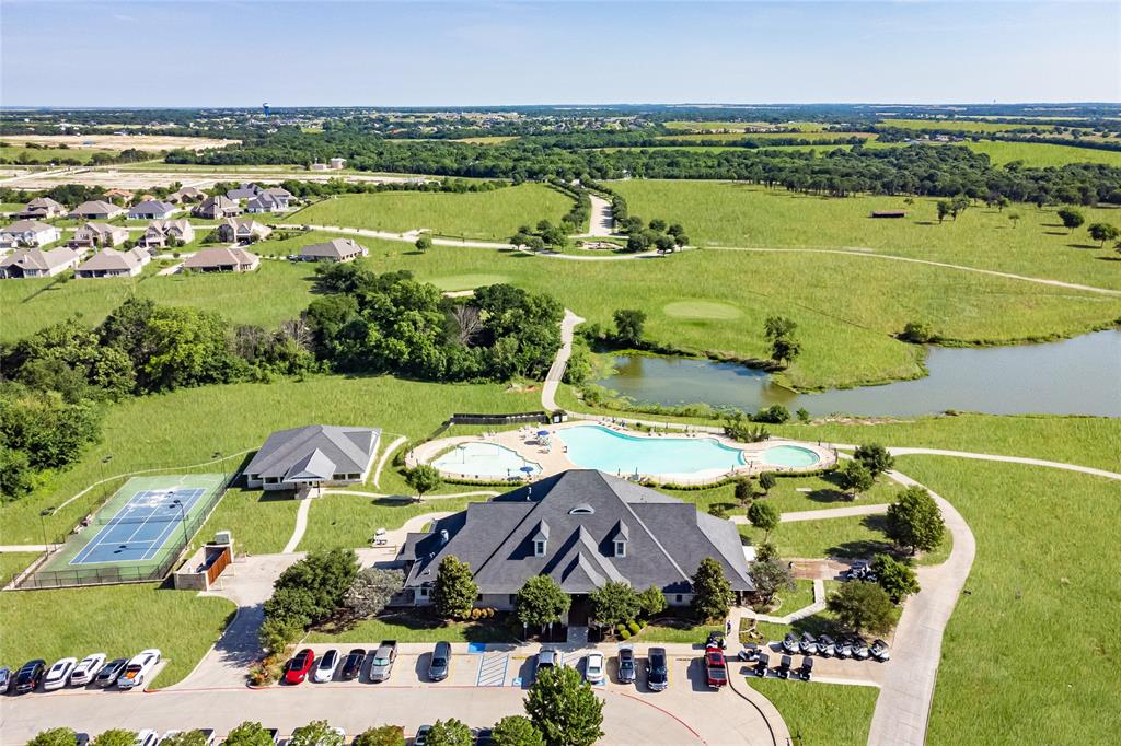 1408 Wolf Ridge Run Property Photo 15
