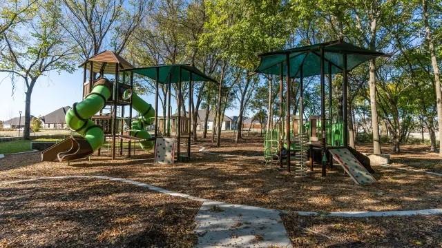 1517 Spur Way Property Photo 14