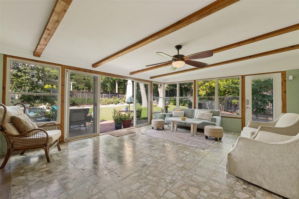 8810 Grenore Drive Property Photo 16