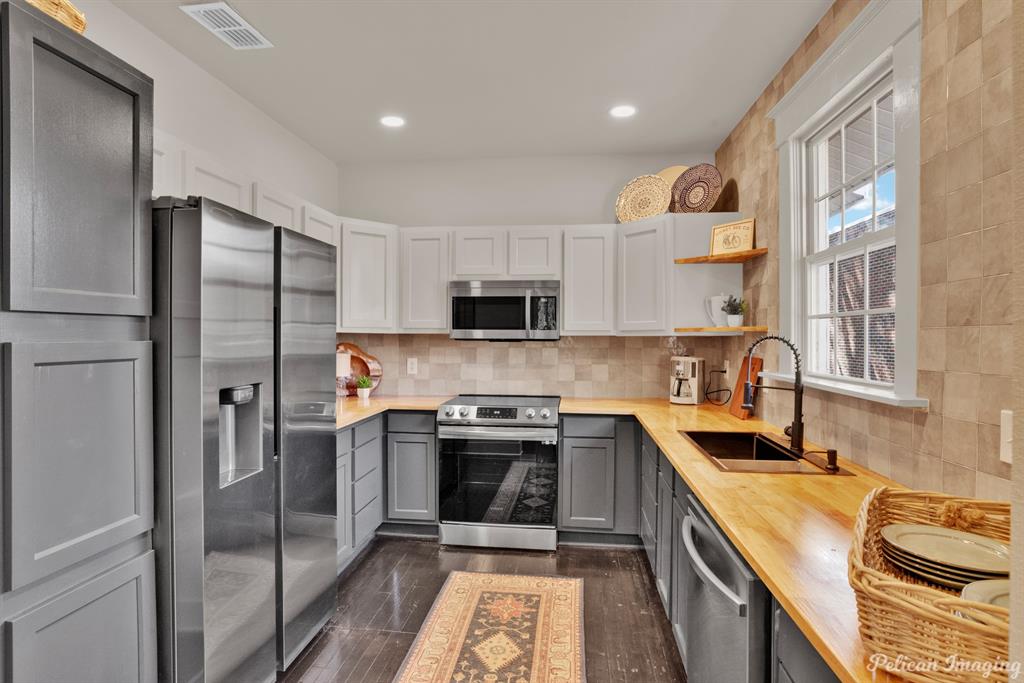 545 Kirby Place Property Photo 10