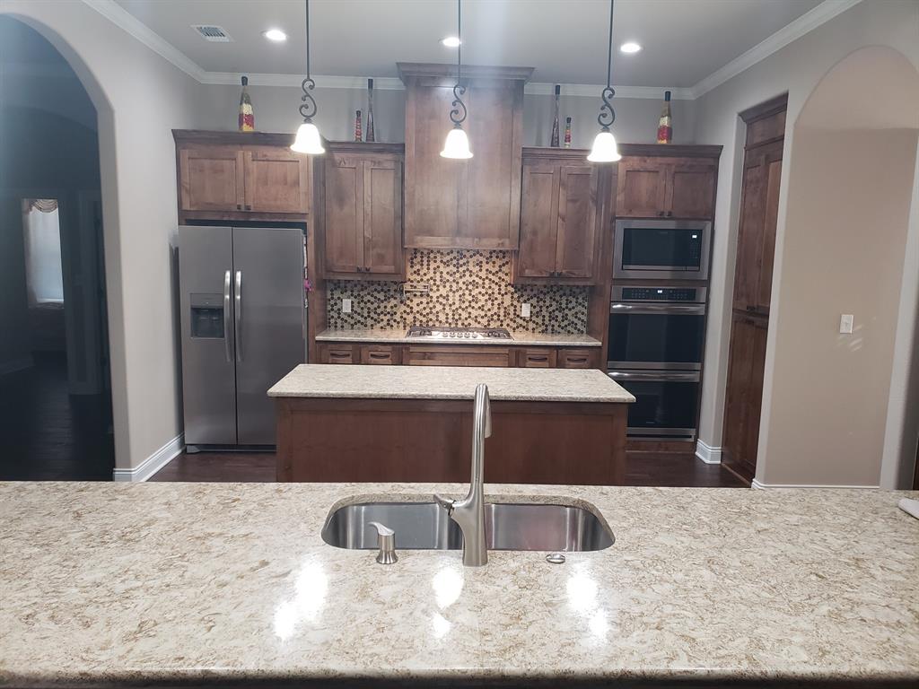 6727 N Hills Drive Property Photo 11