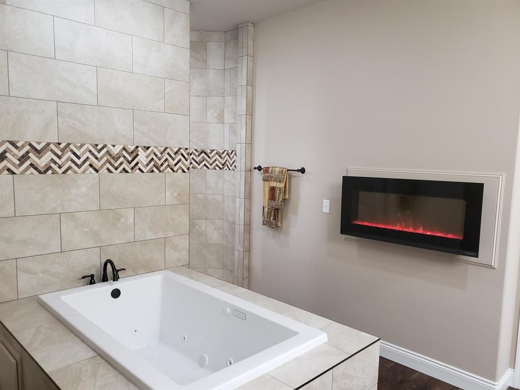 6727 N Hills Drive Property Photo 16