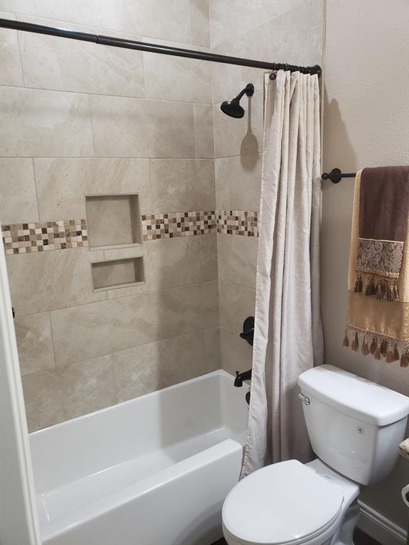 6727 N Hills Drive Property Photo 20