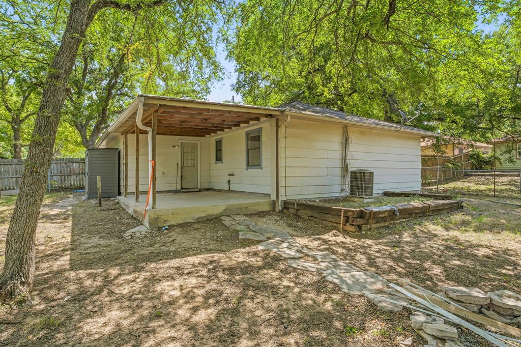 702 S Jackson Street Property Photo 21