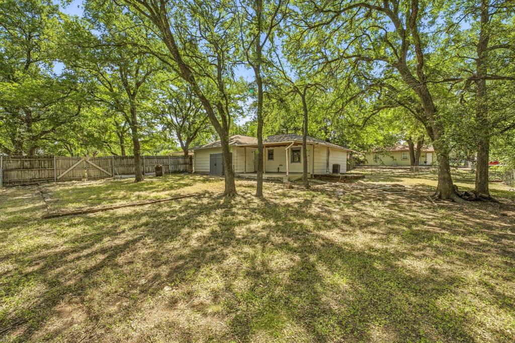 702 S Jackson Street Property Photo 22