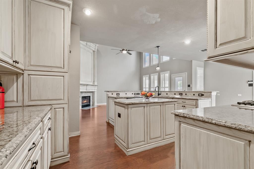 7534 Chinaberry Lane Property Photo 11