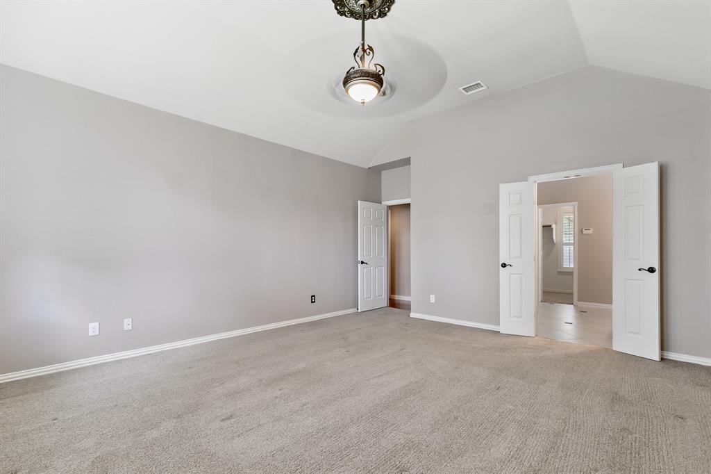 7534 Chinaberry Lane Property Photo 17