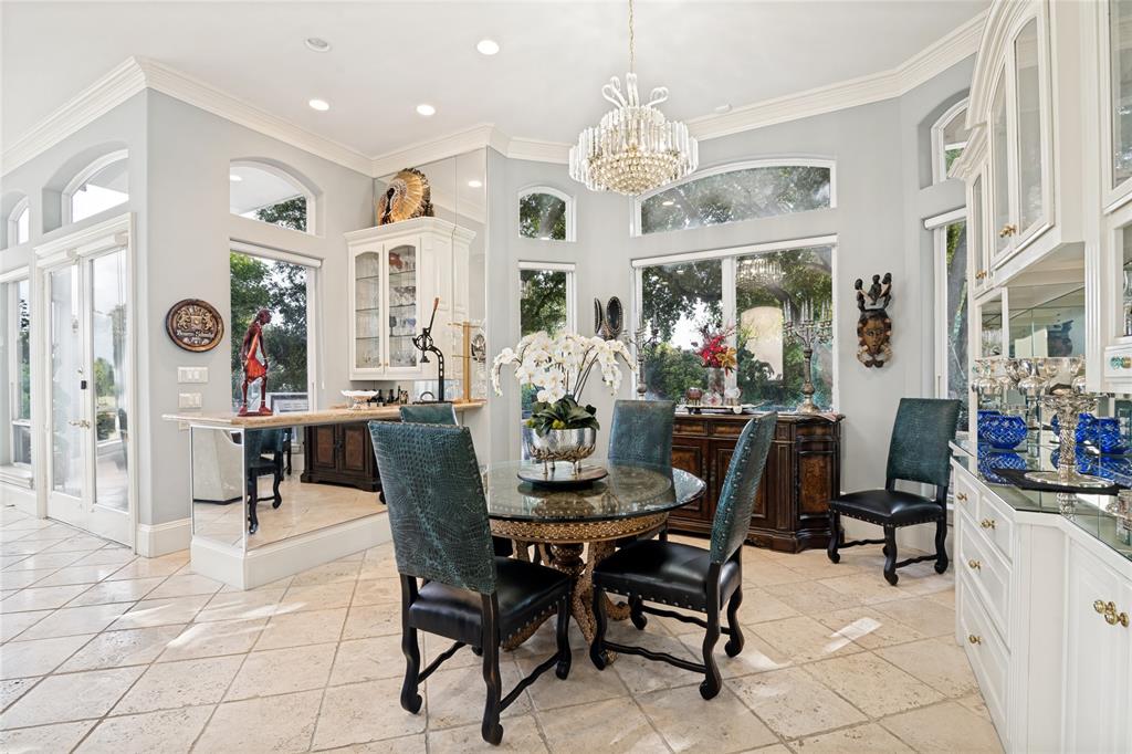 5528 Gleneagles Drive Property Photo 12