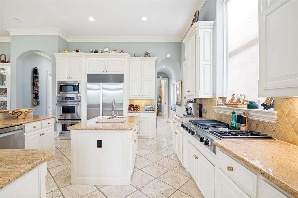 5528 Gleneagles Drive Property Photo 20