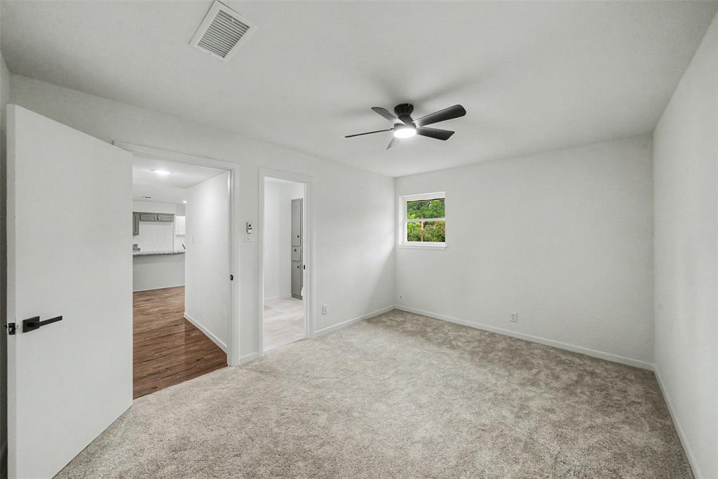 805 Stratford Drive Property Photo 14