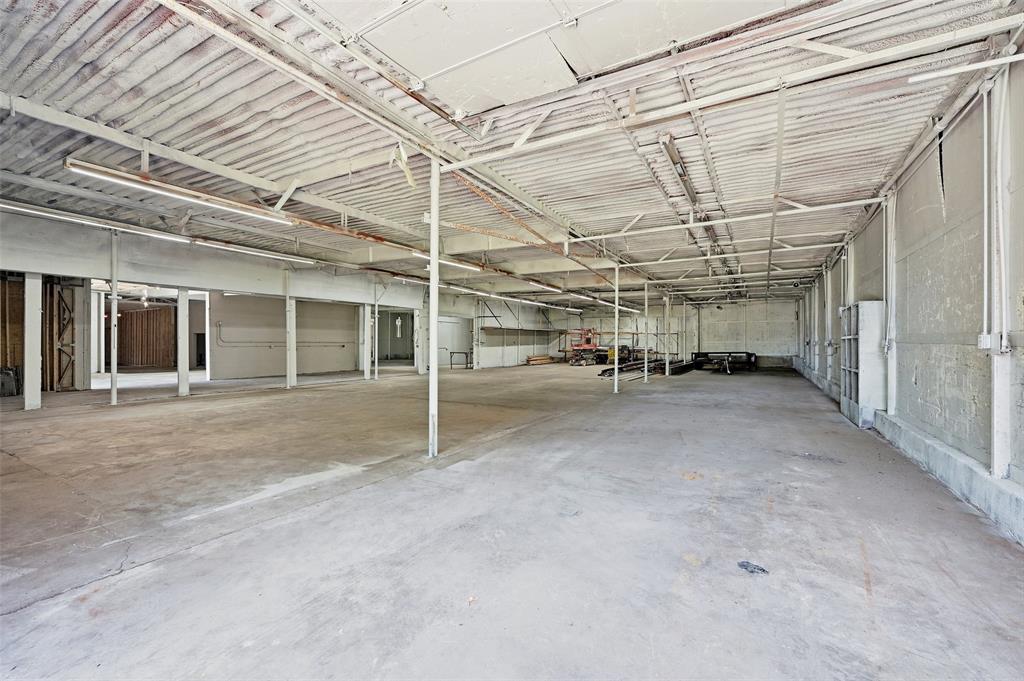 613 S Armstrong Avenue Property Photo 11