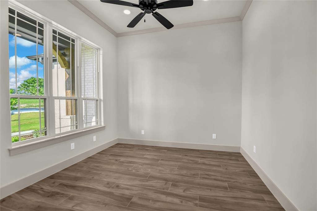 120 Daggett Drive Property Photo 11