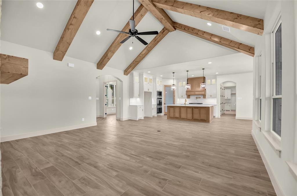 120 Daggett Drive Property Photo 14