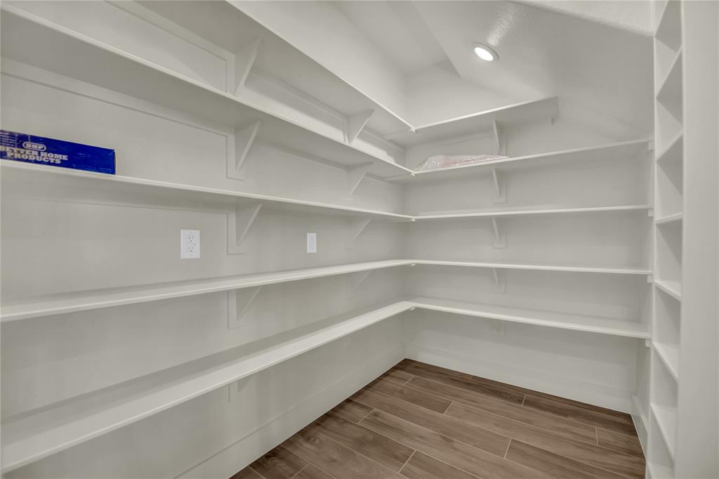 120 Daggett Drive Property Photo 21