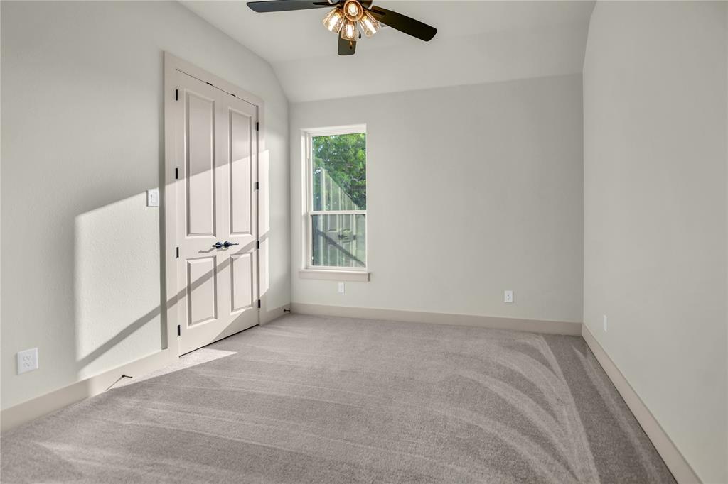 120 Daggett Drive Property Photo 33