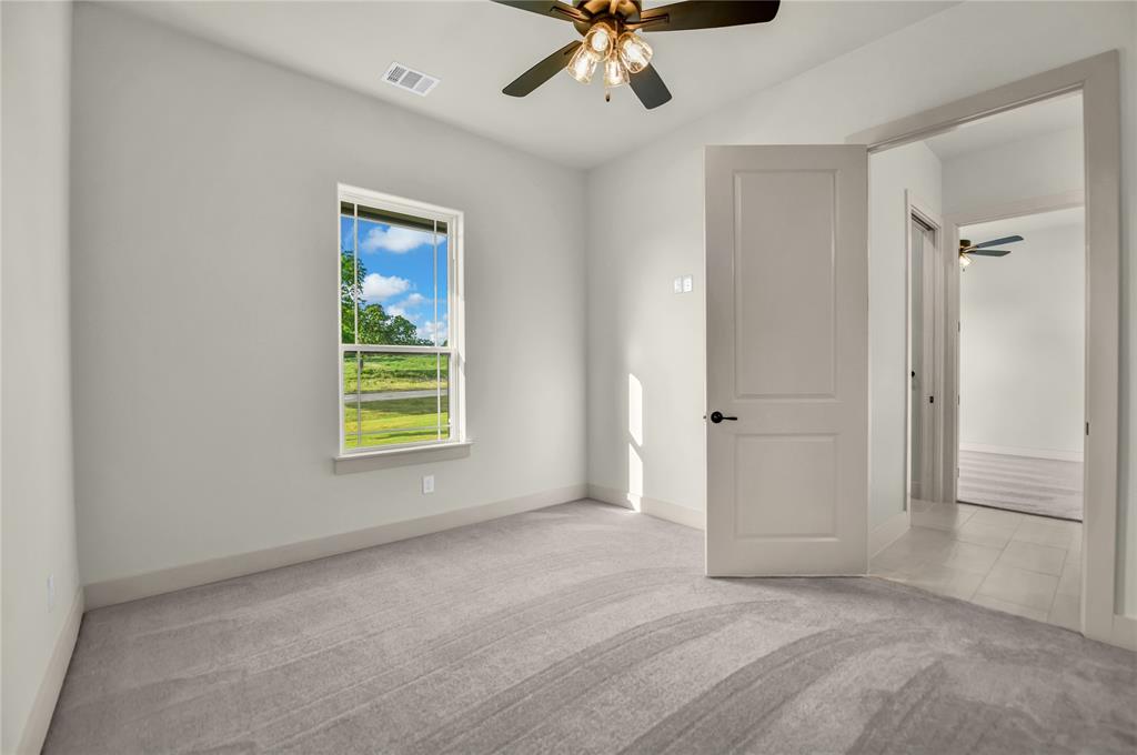120 Daggett Drive Property Photo 34
