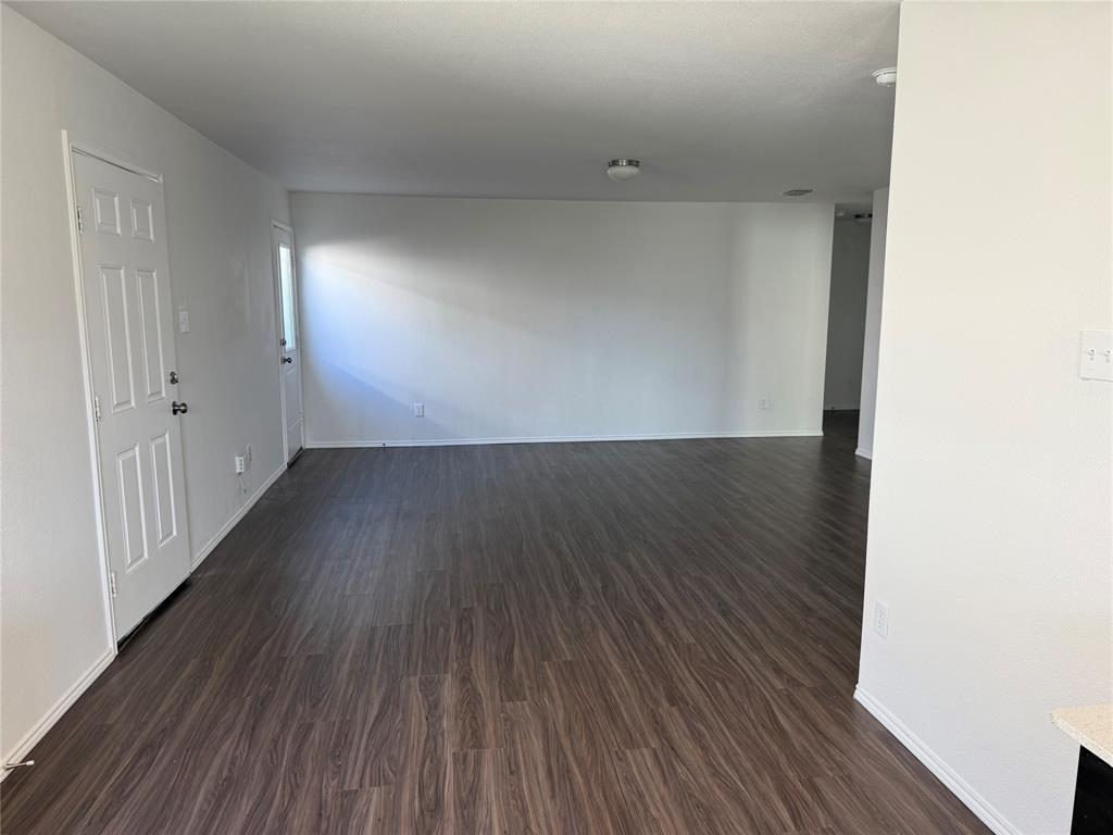 5609 Hepburn Street Property Photo 6