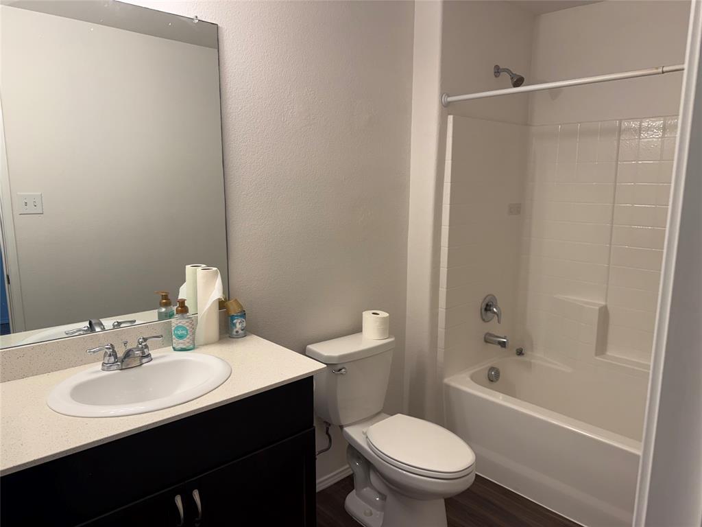 5609 Hepburn Street Property Photo 7