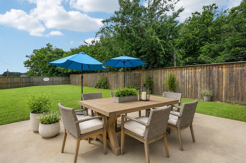 116 E Bexar Street Property Photo 21
