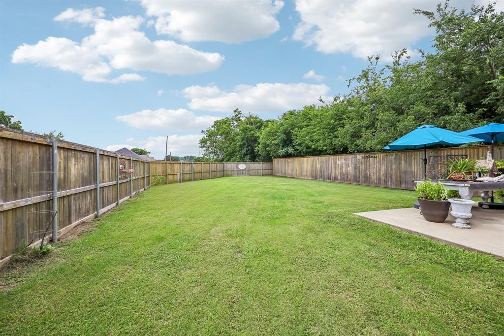 116 E Bexar Street Property Photo 22
