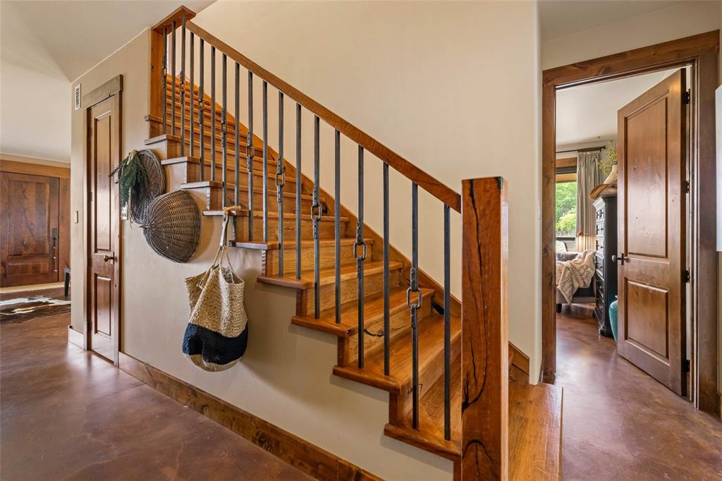 27475-1 N Us-281 Property Photo 17
